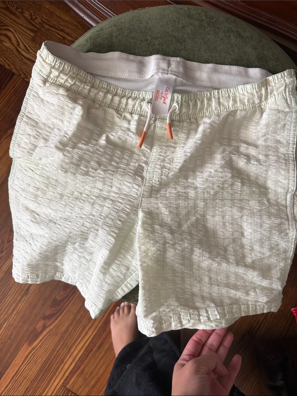 Comfort Fit White Seersucker Men’s Shorts - Lightweight Summer Shorts